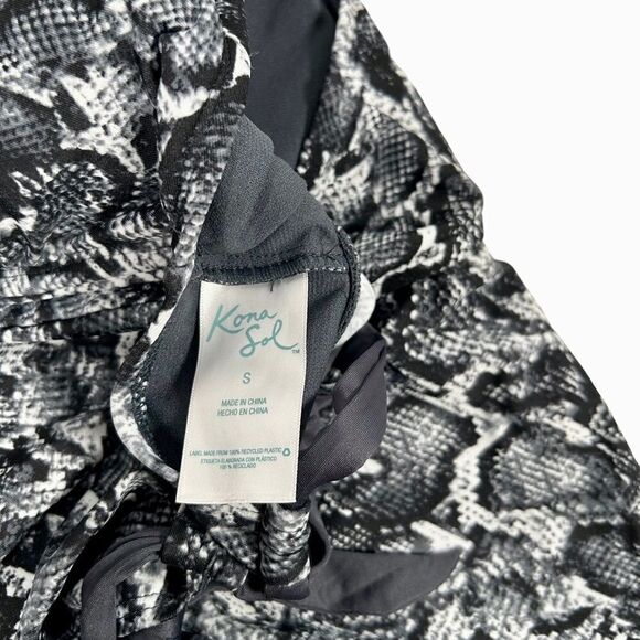 Kona Sol Black & White Snakeskin Print Halter Tankini Top Bikini Shirt Swimsuit - Picture 3 of 3